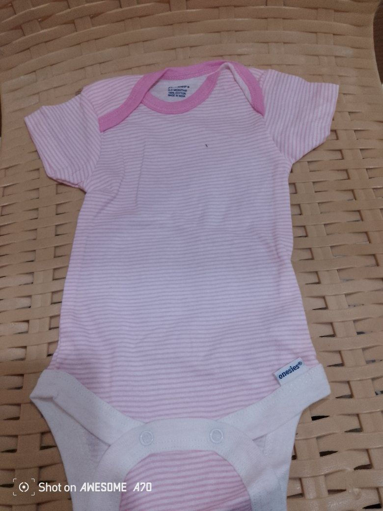 سعر القطعة ب2000 و3 قطع ب5000😍

✨👧🧒 أوفرات صيفية للأطفال بناتي وولادي ✨
دلّلي صغارك بأجمل الأوفرات الصيفية 🌞
خامات مريحة وناعمة تناسب حرارة الصيف،
تصاميم عصرية وألوان مبهجة تعطيهم حرية بالحركة وأناقة بكل طلعة 🌈
💥 متوفرة بموديلات مختلفة للبنات والأولاد
💥 جودة عالية وأسعار مناسبة
اختاري الراحة والأناقة لأطفالك… وخلي صيفهم أحلى ويانه 💛

عنوان المحل سبع البور منطقة الاربعتالاف ليان بيوتي مقابيل محلات عصام اهلا وسهلا بالجميع 🫶 

يتوفر خدمة توصيل داخل سبع البور 1000 🏍️


**إذا كنت صاحب هذا الإعلان وتريد حذفه لأي سبب، رجاءا أرسل رسالة إلى الدعم الفني**