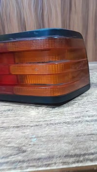 بلك لايت طيارني  مستعمل مرسدس  اصلي  واساب ٠٧٧٧٩٩٢٦٣٢٧