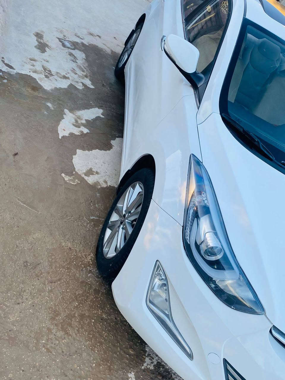 سلام عليكم سياره للبيع النترا موديل 2016 بيه قطعه جاملغ وبيه بخشم البنيد شبر  مشروع وطني   بسمي السياره السنويه لل2031 مكفوله كيرمكينه حداديه تخم تاير السياره خير من الله السياره جاهزه كبل للشارع ربع ما ذب عليه يشهد الله المكان الحله الكفل السعر 127 وبيه مجال بصيط ما يعجبك السعر لا تكسر بحلال العالم رحمه لوالديك الرقم اتصل وبيك خير وتدلل ***********
