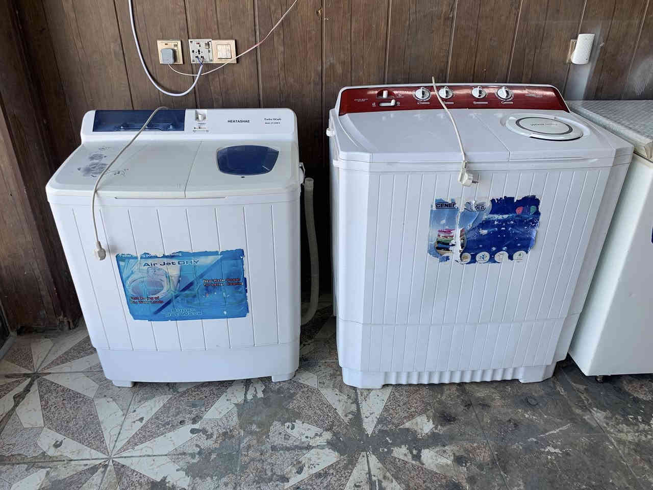 غراض للبيع
العنوان / كاني كردا  الشارع السايدين مقابل المدرسه التركيه 
رقم موبايل ***********
