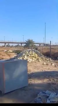 للبيع قطعة ارض مساحته 240 متر بيه بناء رفت سند 25 ناحية الرشيد قرب مدر...
