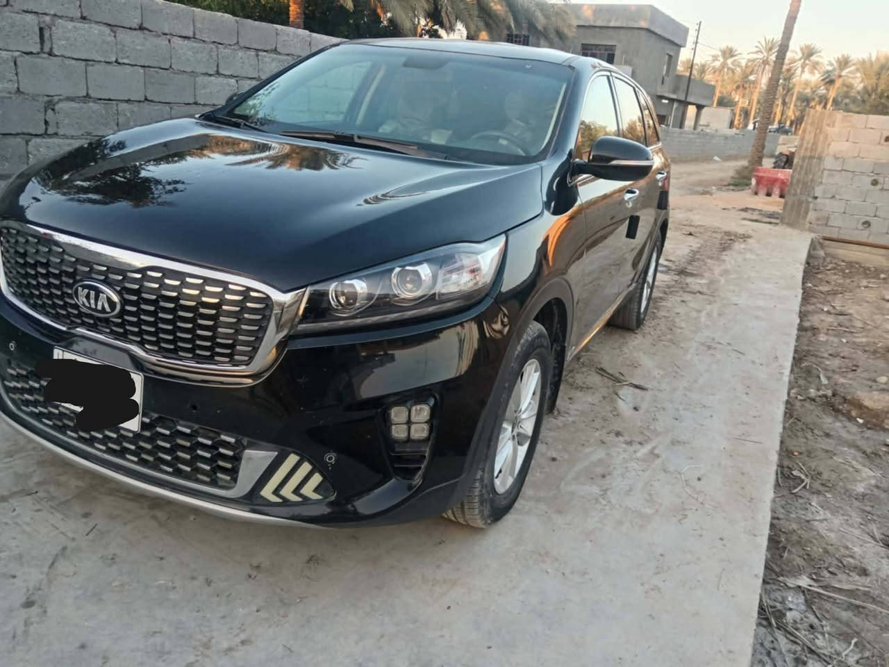 سلام عليكم سياره سورنتو وارد امريكي مديل 2019 محرك ٤ سلندر سواد ملكي نص فول ماشيه ٥٠ الف حادث بنيد تبديل جاملق تصليح بدون دواخل رقم بغداد مشروع وطني سعر  ١٦٥ بيه مجال وللستفسار اتصال ع رقم ***********
