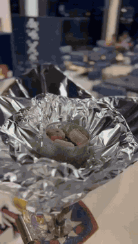 للبيع نركيلة طه الحجم الكبير  سعرهة ورقتين   والزغار 5
قطع  عندي سعر القطعة 65 الف   مكان بغداد العظمية ***********
