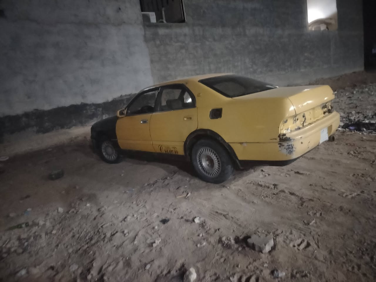 سياره للبيع رعيه ميت مكان البصره بل تنومه و سعر19و بيه مجال الطيبين ***********
