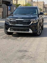كيا سيليتوس موديل 2024 وارد امريكي حادث دعاميه امامي فقط بدون إرباك  ب...