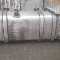 تانكي كاز ٧٨٠ لتر كامل هوه والقواعد  ٠٧٧٤٦٥٦٤٠٤١