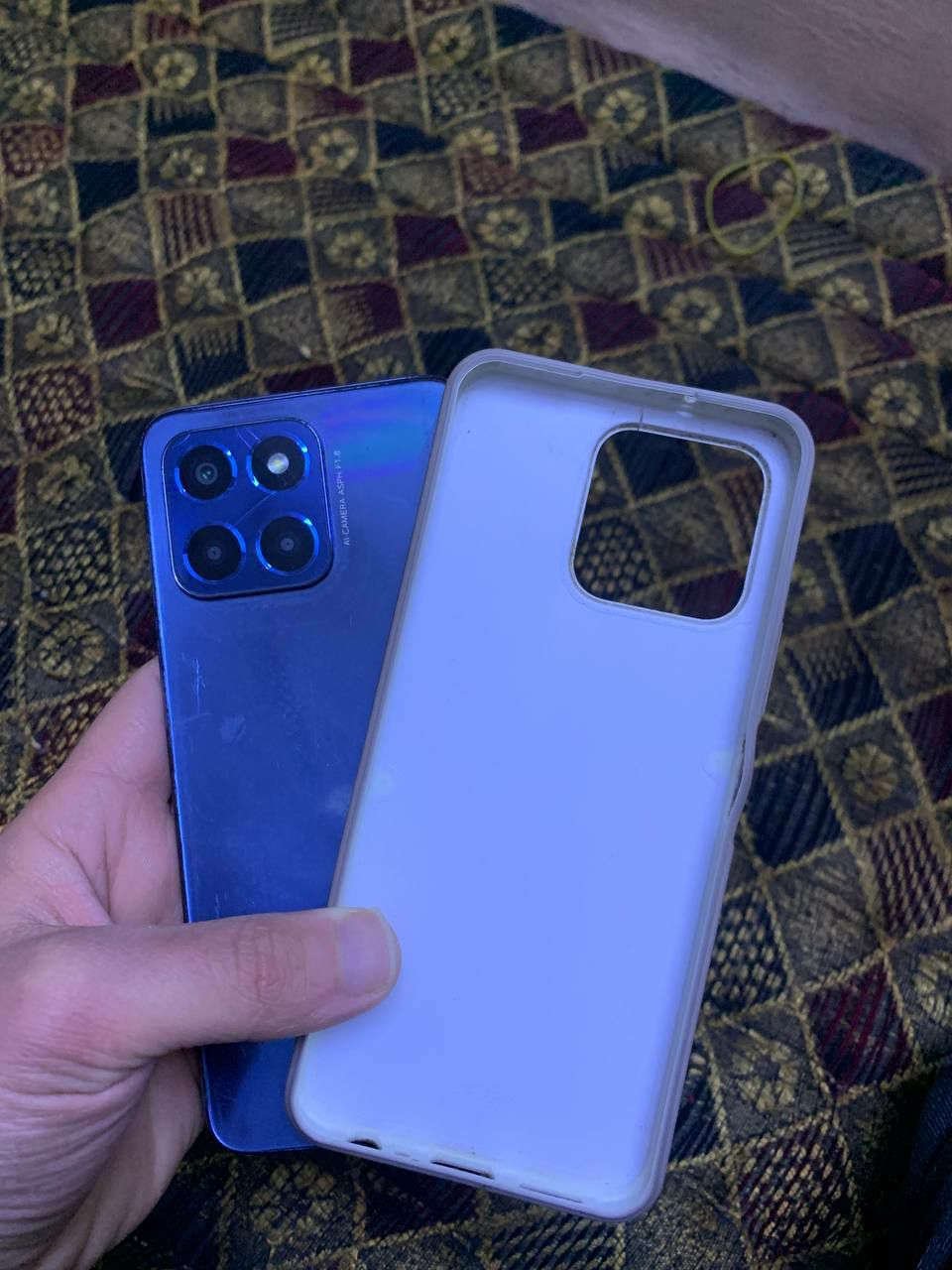 السلام عليكم للبيع جهاز هونر اكس ٦ السعر ٥٧ الف قفل رام ٤ ذاكره ١٢٨ بطاريه ٥٠٠٠ شحن تايبسي الجهاز شرط الفحص كله شغال اي عيب مابي (ضمان يومين)


**إذا كنت صاحب هذا الإعلان وتريد حذفه لأي سبب، رجاءا أرسل رسالة إلى الدعم الفني**