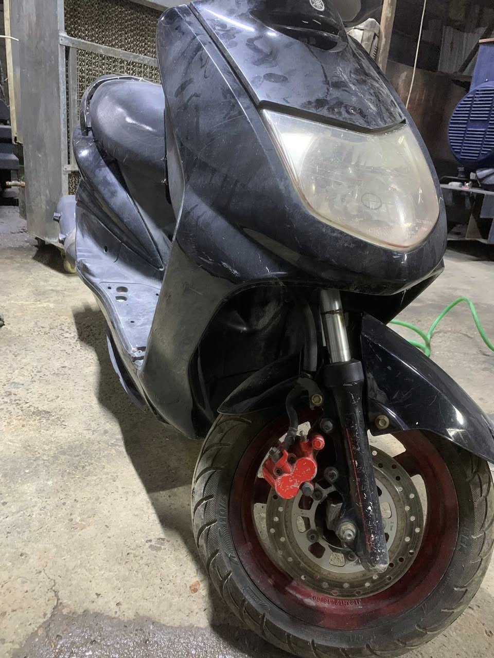 سكنس نثية الدراجة شغال مكينة نظيفة لادخان ولا تبخير نقصه كابريتر لان طافية ابيع كوم حديد السعرر 175 مكاني حي اور ***********
