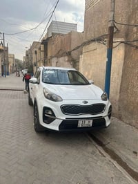 السلام عليكم سبورتج موديل 2019 شكل ال 20خليجي  مكفولة من الضربة والصبغ...
