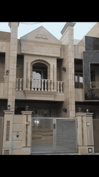 السلام عليكم دار للبيع في حي القاهرة بالمعلمين مساحه ١٠٠ متر واجه ٤ ونزال ٢٥ البيت شغل درجه اولى فووول يحتوي على كراج كبير يسع سيارة وستقببال ومطبخ وخدمات وغرفة نوم والطابق الثاني يحتوي على ٣غرف نوم +خدماتهن للاستفسار أكثر
***********
