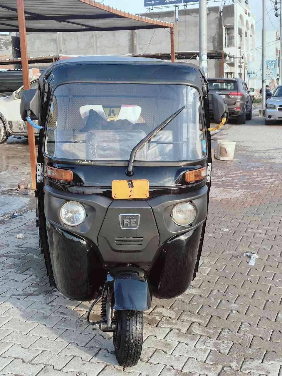 السلام عليكم تكتك موديل 22شهر 7 رقم بغداد باسمي تحويل ثاني يوم تكتك بيه الغد ومصبوغ  بيه ملاحضات بسيطه السعر 8500 وبيه مجال رقمي ***********
