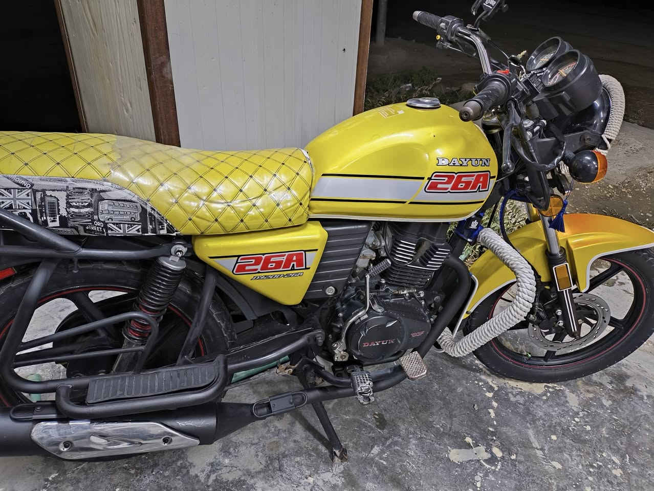 السلام عليكم 
دايوان نفخ للبيع الباب الاول 
موديل ٢٠٢٢
محرك ٢٠٠ cc الكتابه الحمره 
اوراق اصولي + وصل معرض 
الدراجه من كلشي كامله وانظف من الصور 
مكفوله من الدخان والتنقيص والتبخير ومن الحادث 
(رايدها ١٤٥٠)وبيها مجال بسيط
مكاني بابل المسيب 
(*********** )(***********)
ملاحظه/اذا ماتشتري لاتكسر بحلال العالم
