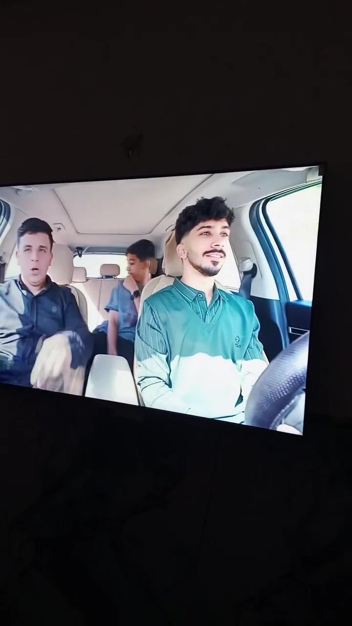 شاشه كينود الصليه  الحجم 55 تكنيك يوتيوب ا مابيهه زلغ وبعدهه بليبل والجيس كما واضح بل صور السعر325 مكاني بغداد الشعب ***********
