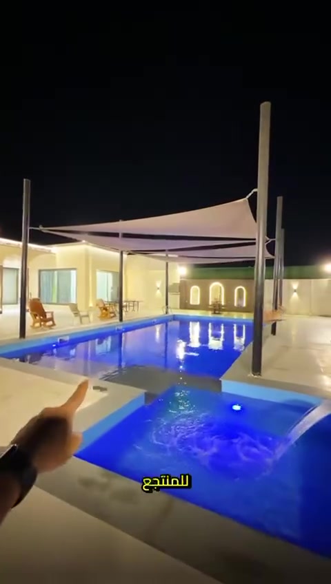 (منتجع برج الاسد ) يرحب بل الضيوف الكرام للاستفسار الاتصال ع رقم التالي ***********
متكونة من مسبحين مسبح داخلي ومسبح خارجي 

مسبح كبير ومسبح للاطفال 🏊🤽
غرفتين نوم 🛌
صالة كبيرة 🧑‍🎄
صحيات داخلية خارجية 🛀
مطبخ متكامل 🍽️🔪
العاب للكبار فيشة منضدة 
العاب للاطفال 🚴🤸
منتجع برج الاسد موثقة بتطبيق( اجرلي- Ajirly لتأجير المزارع السياحية ) للاستفسار الاتصال ع الرقم التالي ***********
