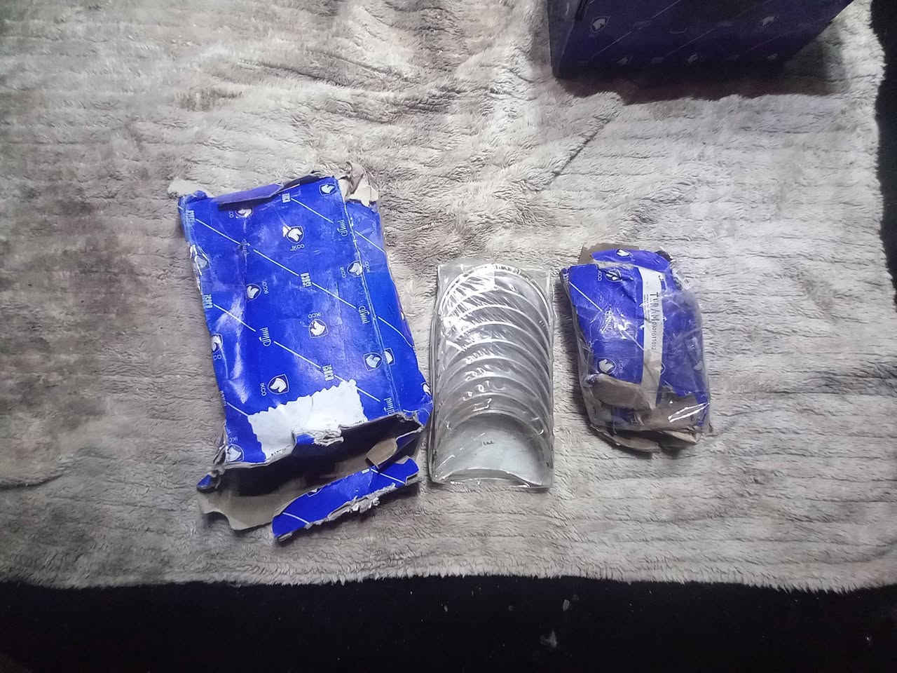 @إشارة السلام عليكم شباب من رخصة الأدمن عندي غراظ مال بيجو سمند للبيع ظاغطه مع رولا جديد بيرن وبكن ايساكو راديتر تبريد فان تبريد جديد مجاول بيجو حساس صالنصه عام ⛣ فلنجات امامي جوك تبريد رقم ***********مكان حي الجهاد قرب مسبح الرافدين ..
