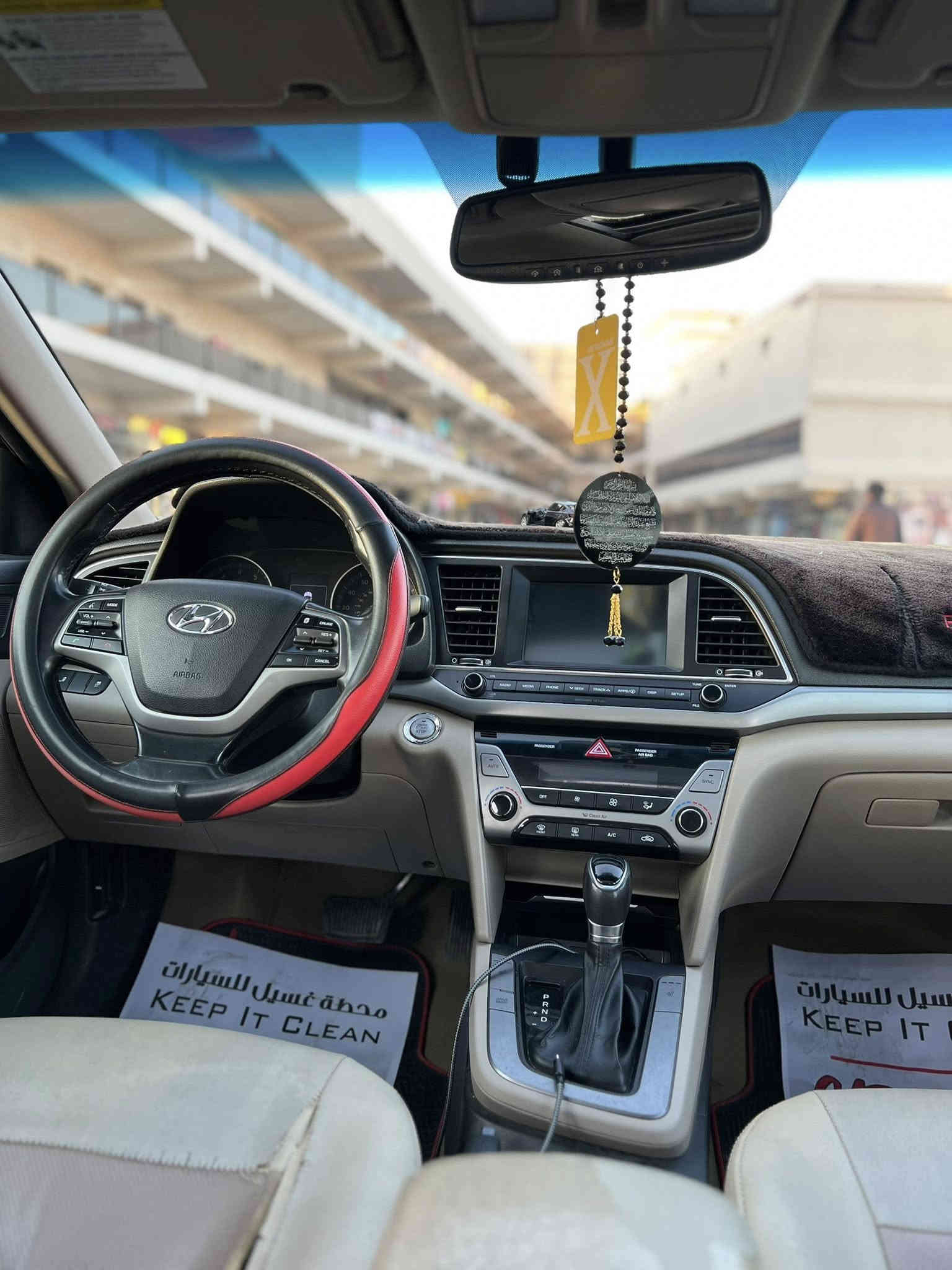 بسم الله الرحمن الرحيم
السلام وعليكم
للبيع النترا 2018 LEMTD
وارد امريكي فول 
السيارة رقم بغداد الجديد
هزة وسنوية كلة جديد شرط التحويل
ماشية124000 
محرك 2000 دوش

المواصفات :-
فتحة سقف سلايت
بصمة تشغيل 
بصمة ابواب وصندوق
شاشة اصلي 
ابل كار بلي 
بلوتوث USB AUX
ثلاث انظمة قيادة 
ايكو سبورت نورمال
هيتر كشنات
الكشنات والداخل لون ابيض
تبريد بيانو شاشة منفصل
تكم استيرن 
رادر نقطة عمياء
تحديد مسار
حساس تايرات 
جام ٤ كهرباء
ليدات امامي خلفي
لايتات امامي زينون
ESDمانع تزحلق
بريكABS

بعد بيهة هواي 
مواصفات مذاكرهن
السيارة جاهزة مابيهة نوقص
محرك كير كهربائيات شرط
اي استفسار تعال خاص او اتصل
***********
عنوان السيارة بغداد
