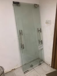 جام مستعمل • الحرية شارع الربيع • ٩٠×٢١٠ سم