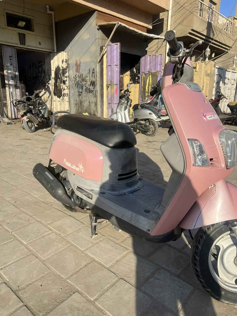 سلام عليكم ماكس بوليس للبيع مكان بغداد الامين الثانيه مكفوله ***********
