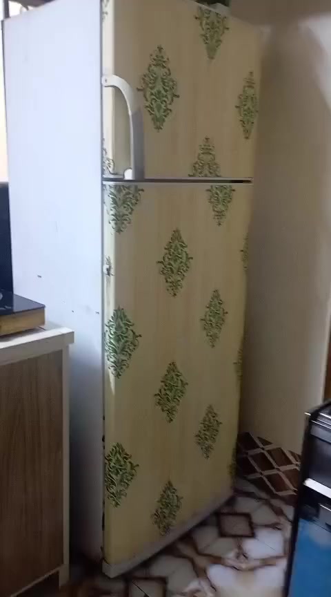 ثلاجه ارجلاك شرط التجميد ٢٠ قدم السعر ١١٠ وبيها مجال


**إذا كنت صاحب هذا الإعلان وتريد حذفه لأي سبب، رجاءا أرسل رسالة إلى الدعم الفني**