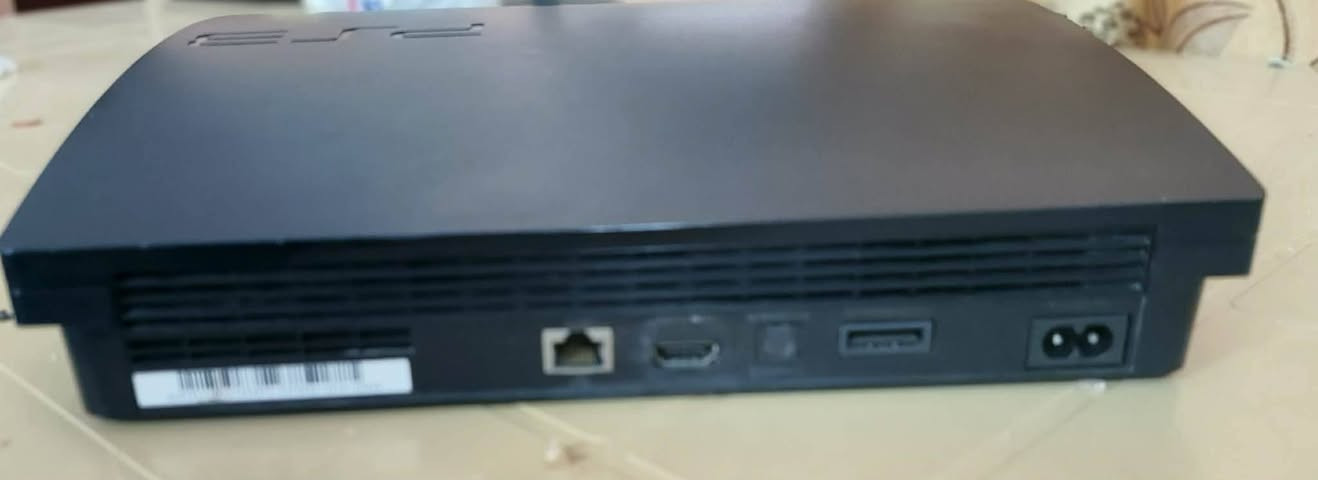 السلام عليكم من رخصه صاحب الكروب
للبيع ps3 مهكر، هارد 500 گيگه وبي 40 لعبه ، يدات 2، السعر 90 ألف، متواجد عالفيس.


**إذا كنت صاحب هذا الإعلان وتريد حذفه لأي سبب، رجاءا أرسل رسالة إلى الدعم الفني**