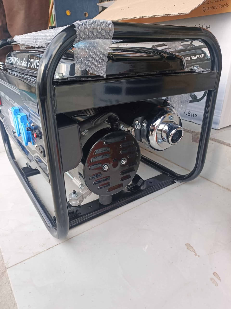 مۆلیدەی 12ئەمپێڕی 8 سافی ئەدات دوو دانە بەردەستە بەکارنەهاتون هەو ئەشیایەکی خۆی لەگەڵە لەسلێمانیم گەیاندنیش بەردەستە *********** السليمانية, العراق
