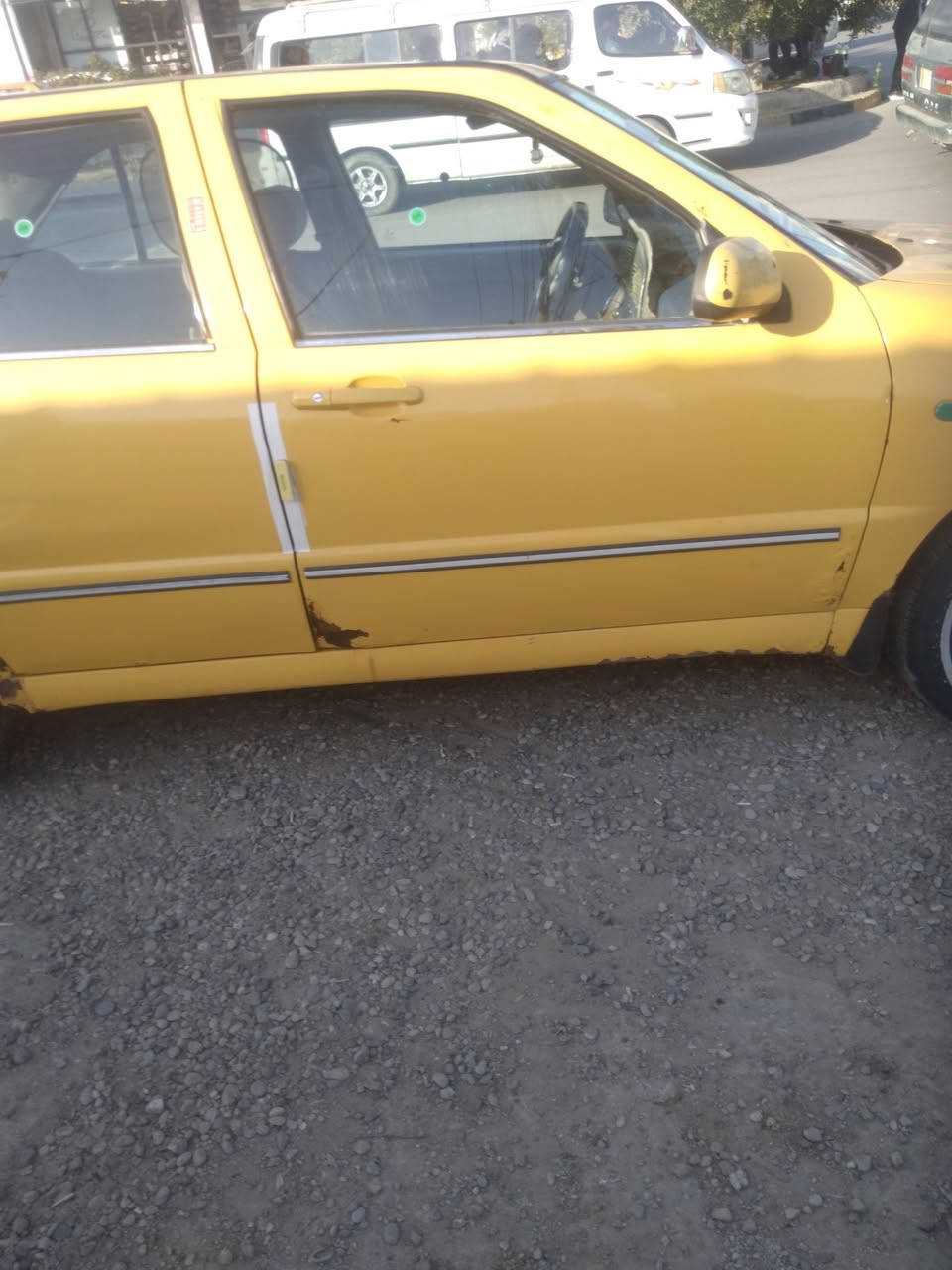 السلام عليكم شيري موديل 11 مكينه وقير نظاف سياره جاهزه هنا قص ما بيها مكان بغداد السعر 13 الاتصال على هذا الرقم***********
