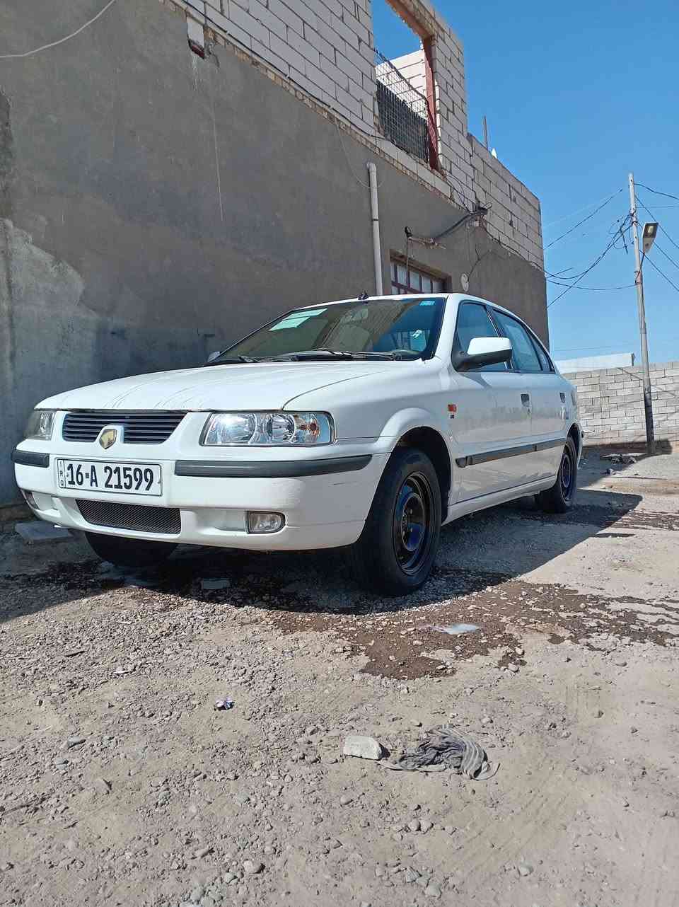 سلام عليكم سمند 2010مكفوله كفاله عامه لاتبديل ولاضربه ماعده بارد بيهه مكينه وكير عل شرط دواخله جديده ولون الدوخل بيجي واي ستفسار عل رقم *********** السعر 47 وبيهه مجال
