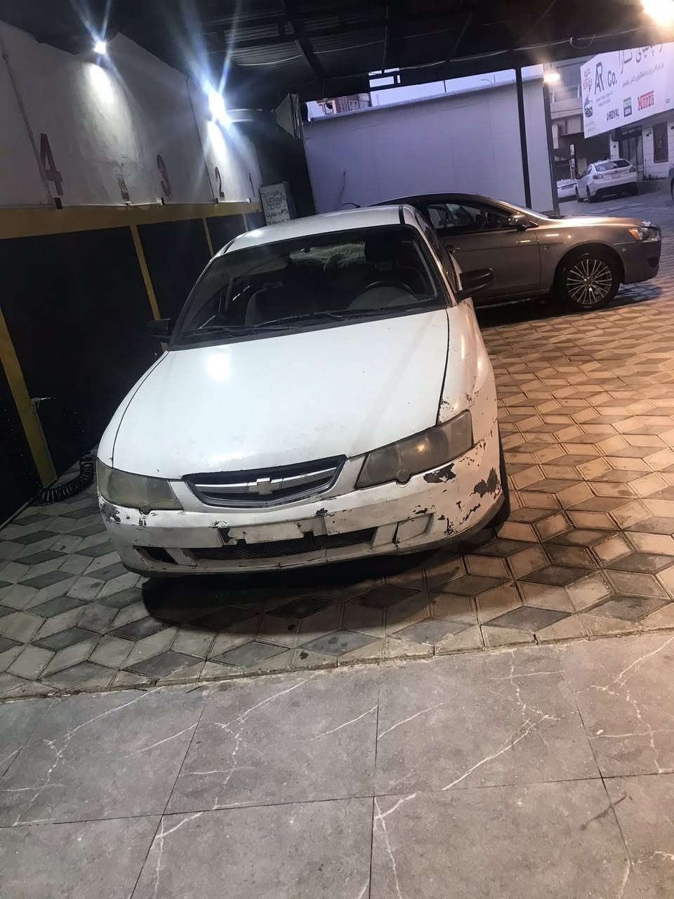 السلام عليكم لومينا ٢٠٠٣ مزاد سياره حلوه بيه كير ومحرك ففتي جدد حداديه جديده كهربائيات كامله تخم تاير دواخله حلوه بل خير  ياخذه السعر ٣٥ ورقه بيه مجال شي قليل رقم تليفون *********** غير متواجد ع فيس
