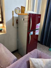 ثلاجة للبيع حجم 12قدم  للاستفسار إتصال على الرقم التالي 07716306225  ع...