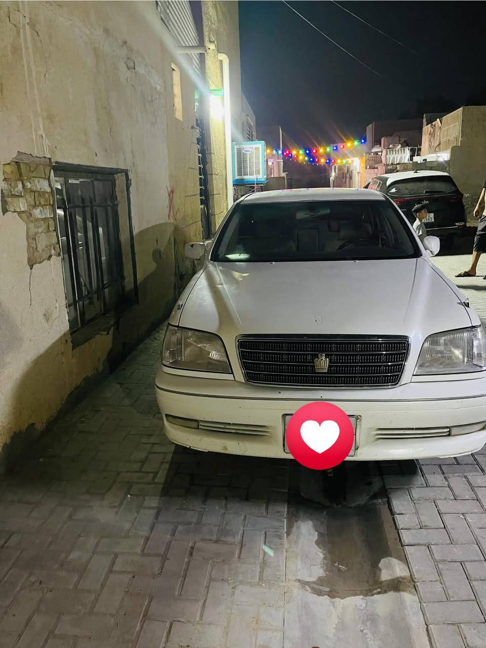 ملكه كراون صدفي اصل كص  جنطه  فقط  موديل2002 ادوات متوئمة  ع الشاصي طبق الاصل وين ميعجبك دك حاسبه  مكينه ديفور صغير كارتون السياره فول نضافه اذا بيها نقص برغي ينزل من سعرها
✺كصة جنطه فقط تحوير نجف  شغل درجة اولى  اقوه شغل بلسوك 
✺دخول جديد مشي قليل   
✺متومة  شمالي الماني شرط الحاسبة 
✺مواصفات  
✺تحكم مري كهربائي +مري شفط
✺كروز نظام تثبيت سرعة 
✺تبريد ثلج  
✺مانع انزلاق 
✺السيارة جاهزة وبدون اي نقص كاملة على 24 حباية  تستلم بدون اي نقص
✺سيارة احلى من الصور وشغلها مضبوط 
✺كير مكينة تبريد تدفئة حدادية دواخل كهربائيات كلشي جاهز
✺مكان بغداد 
✺السعر 37.         ***********
