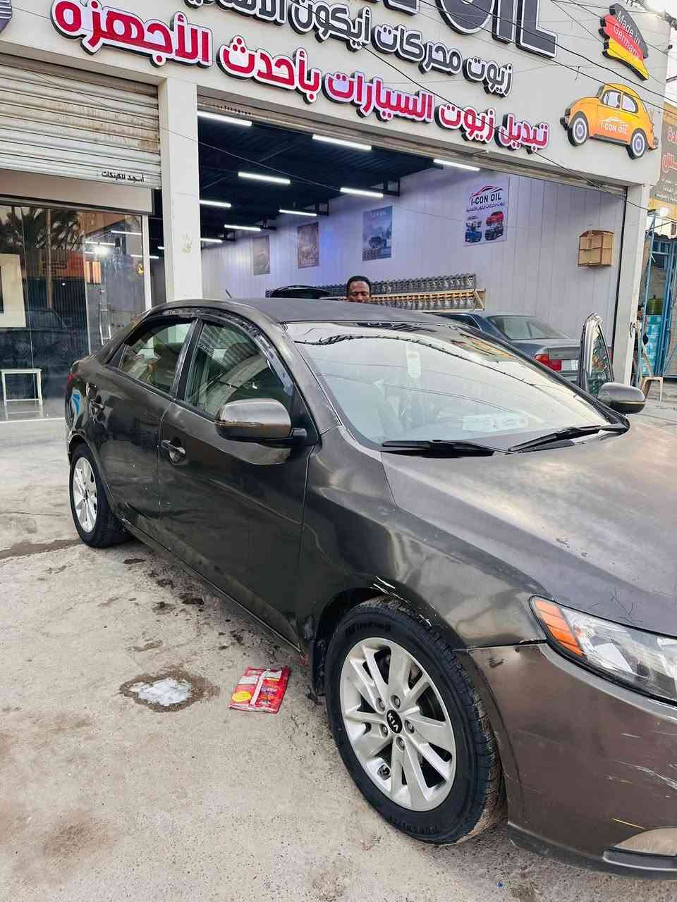 ياالله كية فورتي ٢٠١١
محرك ٢٠٠٠دوش كير ومحرك مال حاوية جديد شادهن خير من الله منضومة تبريد صدر امامي خلفي جديد
سيارة جاهزة للاخير عوزها صبغ فقط حادث جاملغ خلفي عكس السايق او باب وجاملغ امامي مال نفس الصفحة بدون دواخل
رقم سليمانية تحويل وكالة حاضر
ب٧٨وبيها مجال قليل
مكاني بغداد الدورة ***********6
