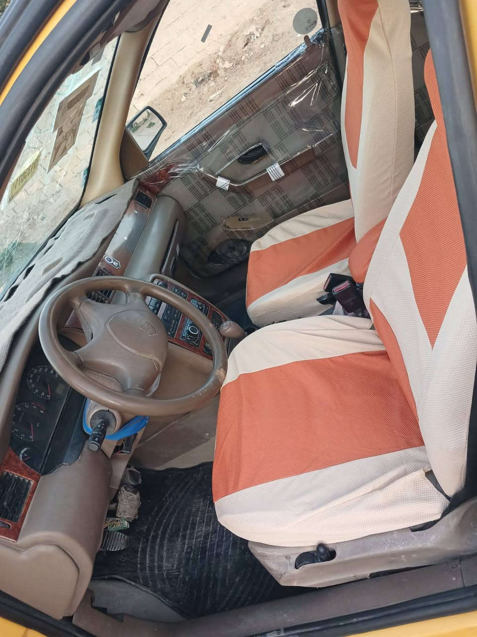 السلام عليكم سمند للبيع موديل 2010 داخل بيجي جديده ومكفوله كير ومحرك بلكارتون حداديه امامي خلفي جديد مسجل وتخم سماعات جدد تخم تاير جديد كهربائيات كلها شغاله داخلها كلش جديد دوشمه كشنات ارضيه جلد بيبان مغلفه سياره خير من الله
خياس مابيها مصفره هيئه وغرامات رقم بغداد دولي باقي ع استلام ترايها للبصره الشراي يتصل وبي خير ويدلل مكانها واسط الصويره السعر 28 وبي مجال قليل ***********
