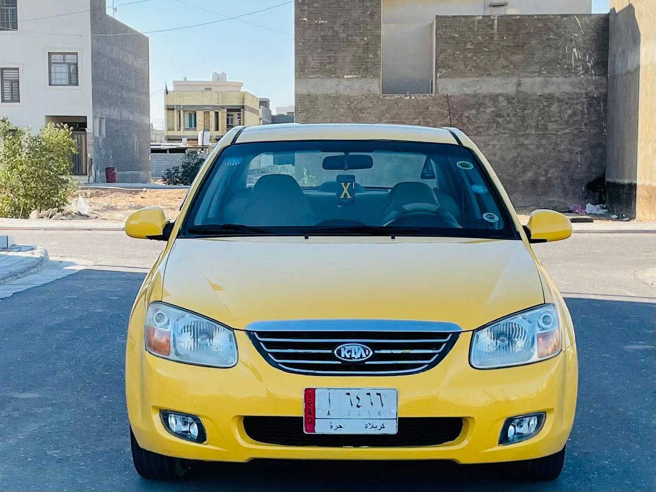 سلام عليكم البيع سبكترا موديل 2009 وارد امريكي دور الخلفي بدون دواخل مكفوله حته من الفتح سيارة جديده وجاهزه من كلشي تبريد ثلج حدادية تخم تاير كير ومكينة 2000 دوش مكفولات هيه غرامات مصفره سيارة أحله من صور السعر 85 الأستفسار علا رقم *********** مكان سيارة كربلاء
