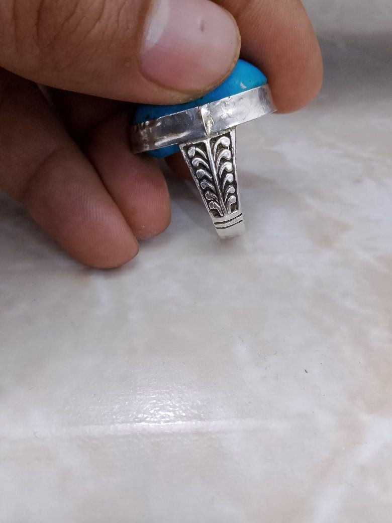 متاح 3 محابس للبيع فضه عراقيه قديمه كلمن وسعره المكان العماره /ابورمانه شارع السايدين يم البانزين خانه ***********
