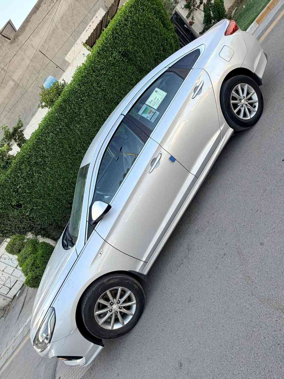 سلام عليكم سوناتا دخول جديد 19 جاهزة مكينة كير حدادية تبريد كورية خط واحد غاز
كلها شغالة سيارة تبريد قطعتين 
ماشية 125 
مفاتيح الشركة بيها 
عنوان بغداد 
للاستفسار خاص متوفر


**إذا كنت صاحب هذا الإعلان وتريد حذفه لأي سبب، رجاءا أرسل رسالة إلى الدعم الفني**