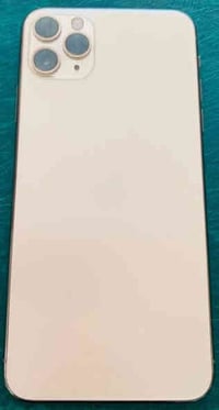 11 برو ماكس ذ256 ب82 جهاز مكفول عل حاسبة فقط مبدل شاشة جهاز اخو جديد ب...