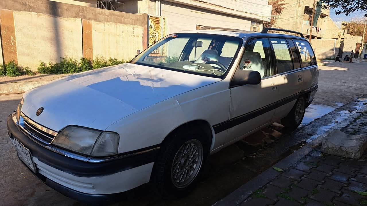 للبيع موديل 1992
اللون ابيض
دفتر بنزين 
مشروع وطني ل27 شهر 7
رقم كركوك .
***********
