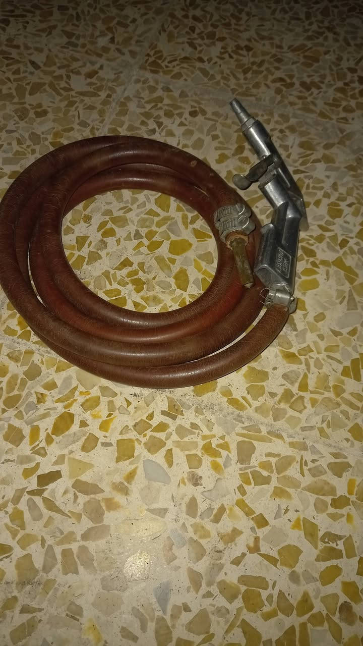 غرض مال سيارات
للبيع شلع فقط
السعر 85وبي مجال


**إذا كنت صاحب هذا الإعلان وتريد حذفه لأي سبب، رجاءا أرسل رسالة إلى الدعم الفني**