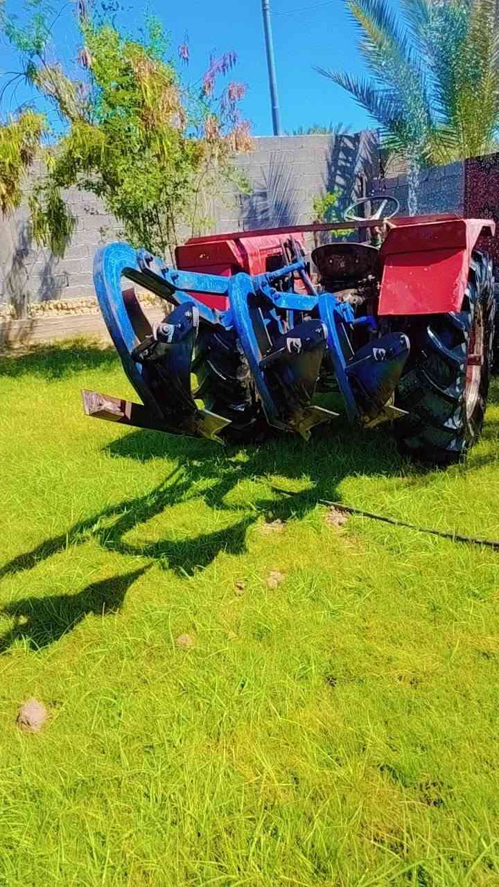 ***********
