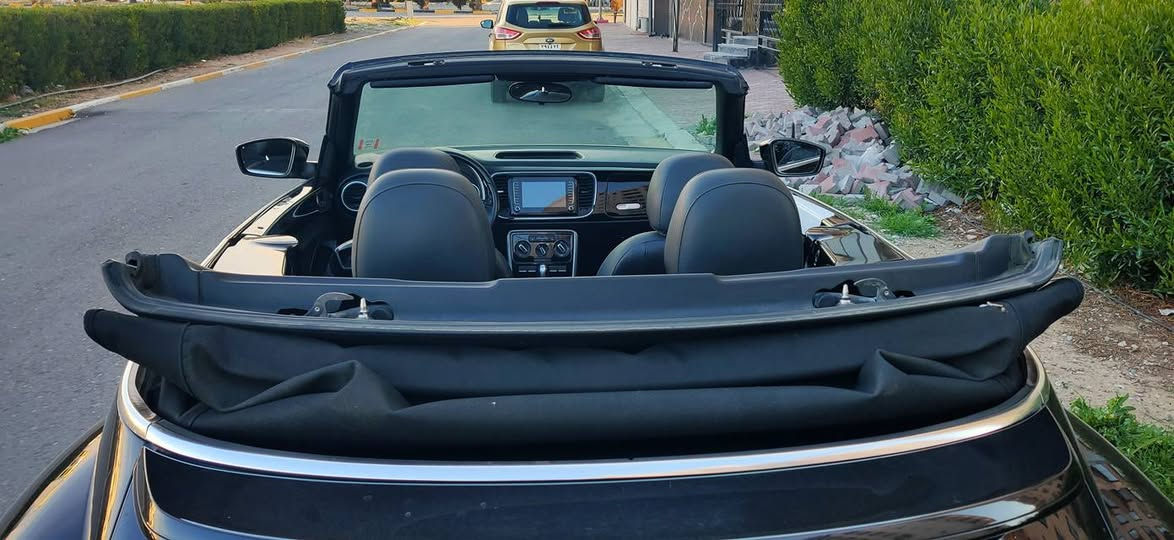 بەناوی خودای گەورە .....بیتلی مودیل 2018 مەکینە 20 تۆربۆیە گێرو مەکینە نەکرایتەوە  بەشرتە سقف کشف کوشین جلد و هیتەر تحدید سرعە ویل کەپ شاشە کامیرا  سەنەوی نوێ یە ڕەقەم هەولێر سیارەکە دوو پارچەو نیوی سبوغە بەسێ پارچە دەفرۆشین زۆر توندو تۆڵە نمونەیە لەجوانی تەنها 50 هەزار ڕۆیشتووە نرخی 110 ورەقەیە گۆرینەوەو فرۆشتن ژمارەی خاوەنی *********** أربيل, العراق
