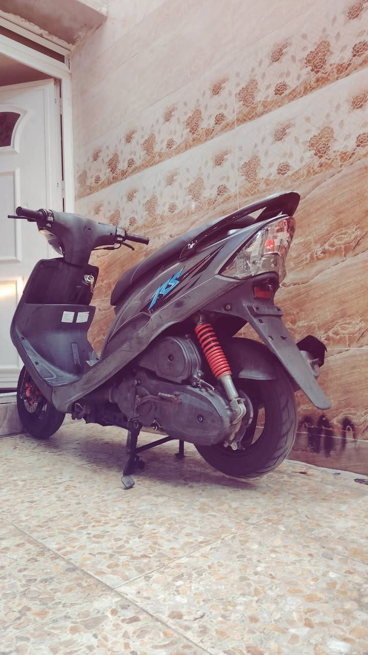 السلام عليكم شلونكم شبابنة دراجة ماكس عدلة نازلة من الرمبة قبل شهرين دراجة خير من الله شعلة ومعدل كفر اصلي مكينة ما مفتوح بيهة برغي الي بنفسة  متواجد خاص فقط


**إذا كنت صاحب هذا الإعلان وتريد حذفه لأي سبب، رجاءا أرسل رسالة إلى الدعم الفني**