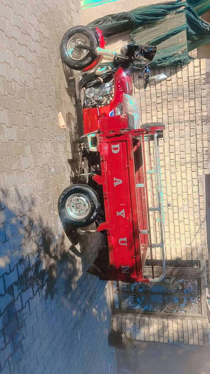 سلام عليكم ستوته دايون للبيع موديل ٢٠ وراق كمله ستوته كدام للعين نضافته مكينه مكفوله  جديده ستوته مل شغر كمله من كلشي مكان بغداد شعله سعر علا تصال‏‪***********
