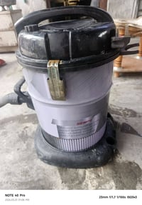 مكنسة كهرباء • شرط شغل • سعر مناسب