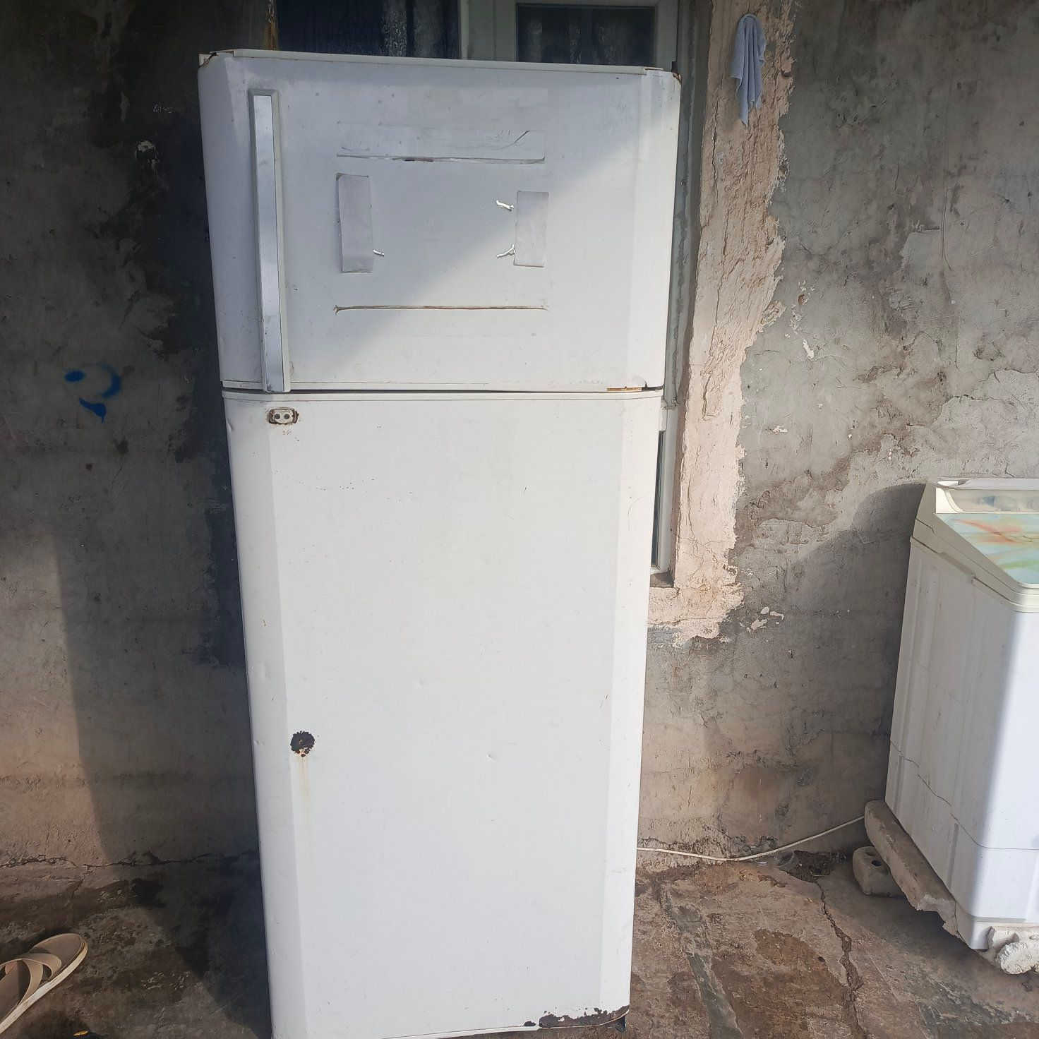 ثلاجة للبيع🔥🔥


**إذا كنت صاحب هذا الإعلان وتريد حذفه لأي سبب، رجاءا أرسل رسالة إلى الدعم الفني**