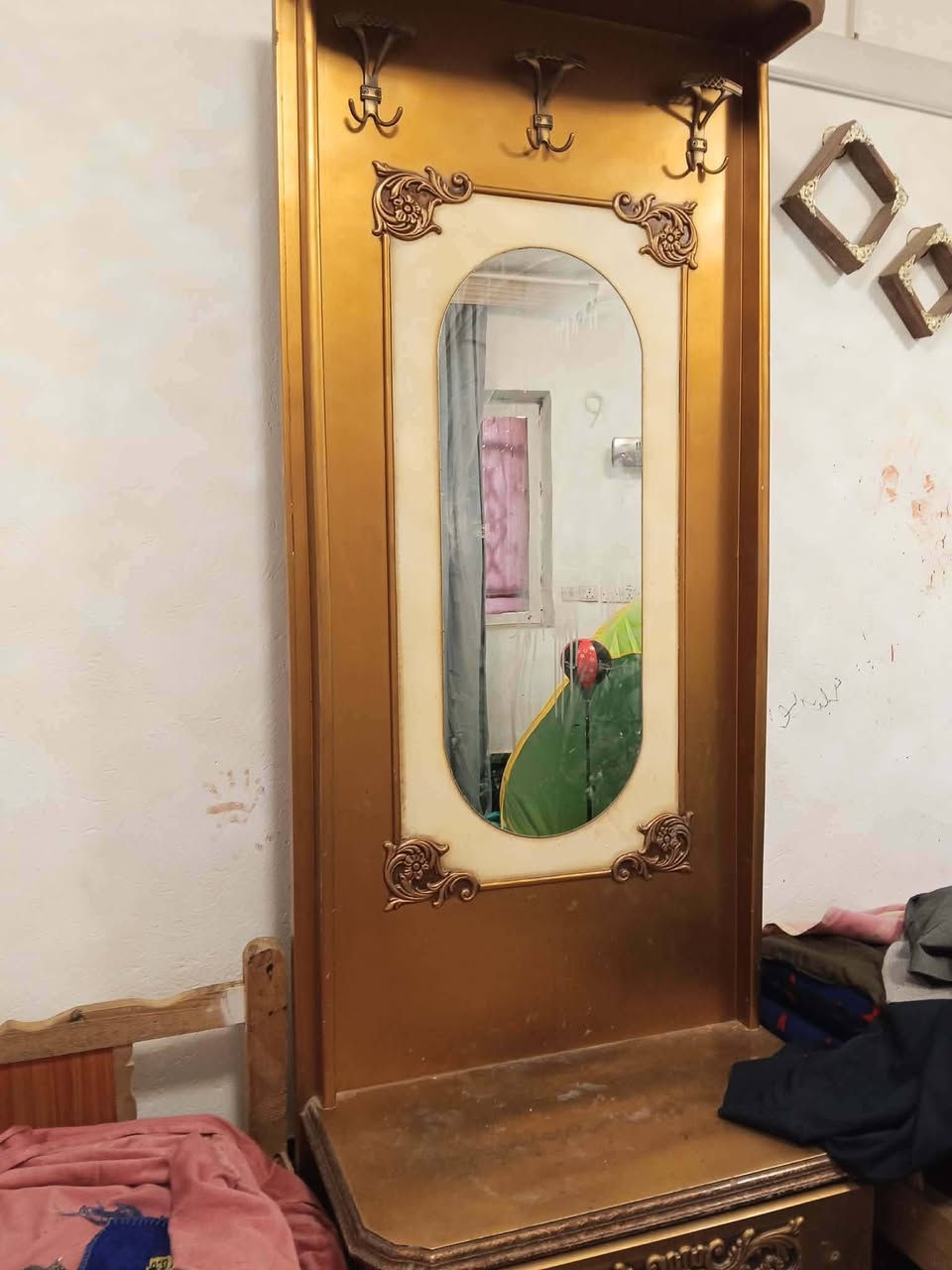 #للبيع غرفه نوم مصري قويه تكمه ماخذيه ب٦ ملايين   
نريده ب مليون ونص  بيه مجال شوي 
عنوان حريه دور نواب


**إذا كنت صاحب هذا الإعلان وتريد حذفه لأي سبب، رجاءا أرسل رسالة إلى الدعم الفني**