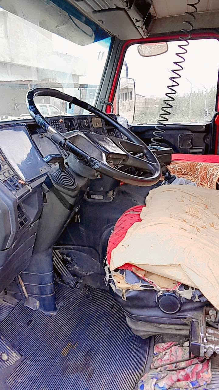 السلام عليكم 113 للبيع 
محرك ديس 9 فطيمه ست كورات معمر جديد 
مجموعه برينا معمرة جديد 
كير 5 ب 5 
رقم الماني كركوك سيارة شرط من دعاميا ل دعاميه شرط 
بيها جكه ورة باتريات وضربتو بأج 
بودي نضيف 
 السعر 120 بيها مجال 
رجاء الموشاري لا يتعبني بس يسئل ومايشتري 
رقم *********** موبايل
