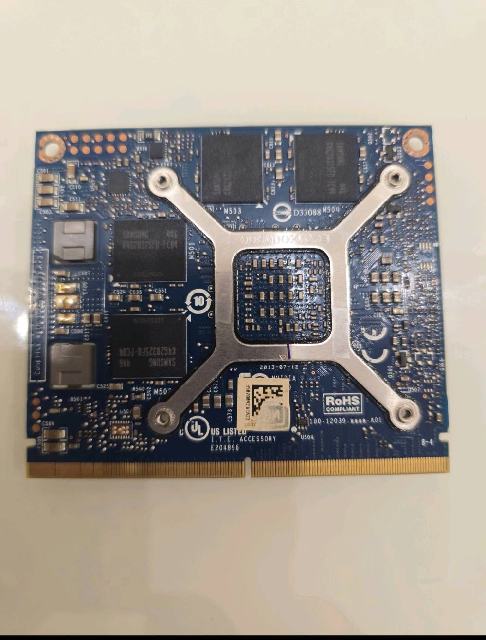 السلام عليكم،
للبيع كارت شاشة خارجي للابتوبات من نوع NVIDIA Quadro K1100M بحجم 2GB GDDR5.
​مواصفات الكارت تفصيلاً:
​حجم الذاكرة (VRAM): تبلغ 2 جيجابايت من نوع GDDR5 الأسرع (وليس DDR3).
​حجم ونوع السوكيت: MXM 3.0 Type A (الأبعاد القياسية 82mm x 70mm).
​حالة الكارت: مستعمل بحالة ممتازة جداً ونظيف تماماً، يعمل بكفاءة 100% وبدون أي مشاكل    (تم فحصه واختباره بالكامل) سعر 60 الف دينار عراقي و بي مجال للشراي