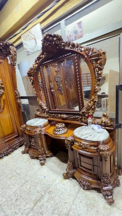 ⛔🩷👑🩷
غرفة مصرية 
زان الاصلي 
صبغ حراري 
كلش فخمة ونازكة🫰
تتكون من 9قطع🤯
✨ ✨
 شد ونقل مجاناً فقط بغداد
 توصيل باقي المحافظات تنضاف كروه😌


**إذا كنت صاحب هذا الإعلان وتريد حذفه لأي سبب، رجاءا أرسل رسالة إلى الدعم الفني**