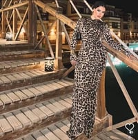 ملابس • معلومات ناقصة