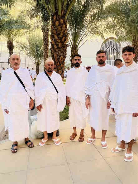 بعد التوكل على الله سبحانه وتعالى 
تعلن #حمـــــــــلــــةـالعميــــــدي_ـلـــــــــزيارةـالعتباتـــــــــــ_المقدســــــــة   التوجه الديار المقدسة لأداء مناسك #العمرة_المفرده 🕋🕋
برنامج كامل وشامل يعني( من الديوانية الى الديوانية)
ب٧٥٠ الف عن طريق البر 🚎سيارات حديثة ومكيفه بأحدث وسائل الراحة ومجازه من قبل الهيئة العليا للحج والعمرة
موعد الانطلاق ان شاءالله يوم ٧./١٢ بقوة الله تعالى 
☎️☎️☎️☎️
***********          ***********

*********** سيد كرار
